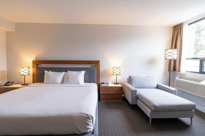 Adara Hotel
