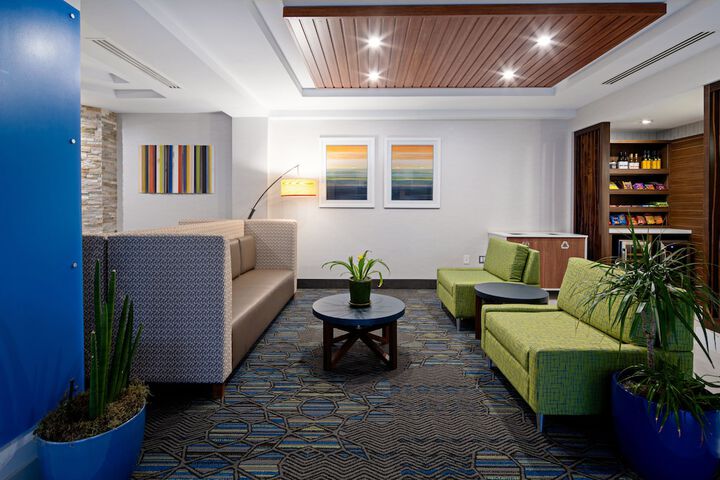 Holiday Inn Express Hotel & Suites Atascadero by IHG