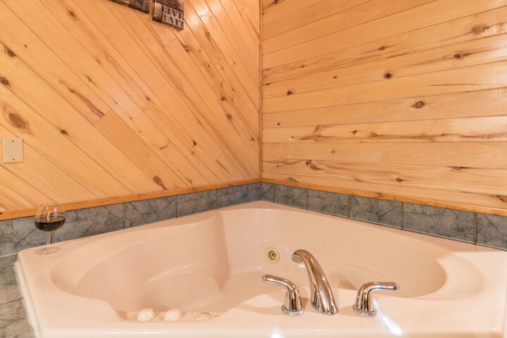 Upper Canyon Inn & Cabins