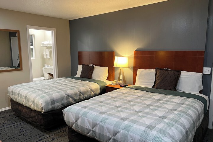 Room 18 of 24