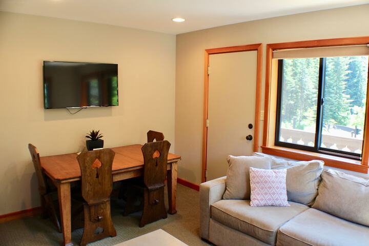 Crystal Chalets Condominiums at Crystal Mountain Ski Resort