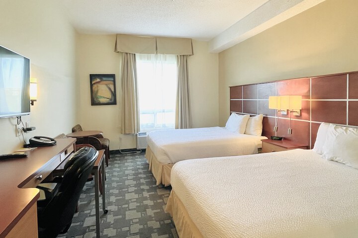 Room 6 of 24