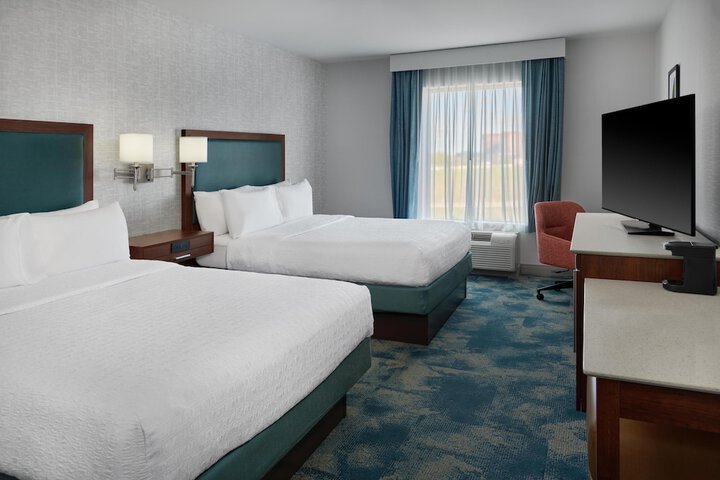 Hampton Inn & Suites Detroit / Troy