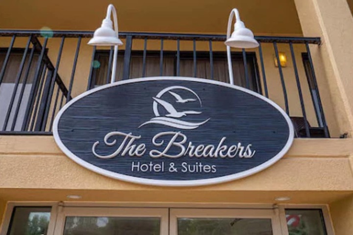The Breakers Hotel & Suites