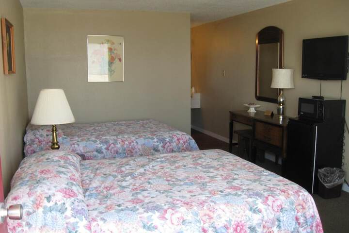 Room 12 of 17