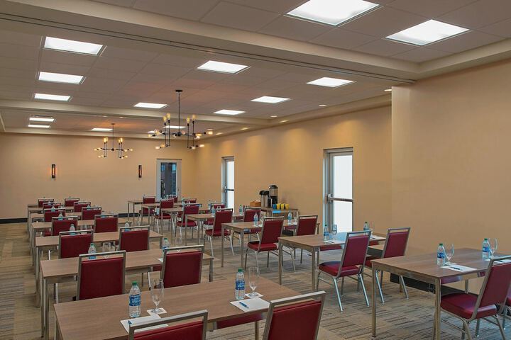 Four Points by Sheraton Midland