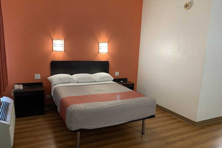 Room 29 of 56
