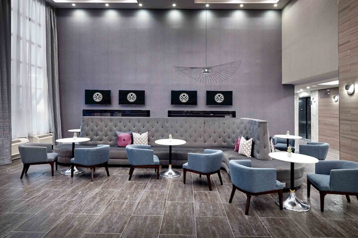 Sandman Signature Plano - Frisco Hotel