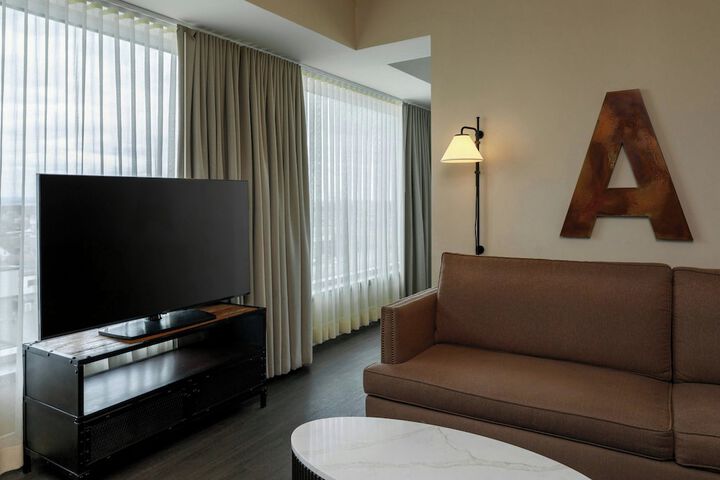 Renaissance Allentown Hotel