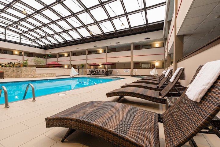 Pool 10 of 72