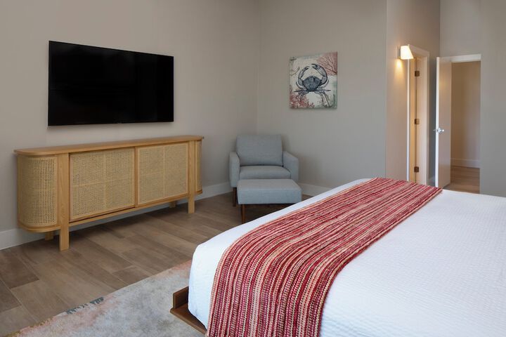 Room 145 of 169