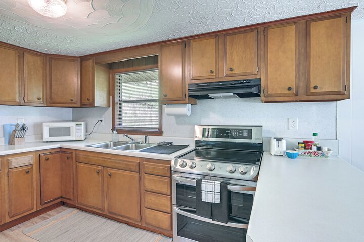 Home w / Bunkroom: 2 Mi to Hatfield & Mccoy Trail