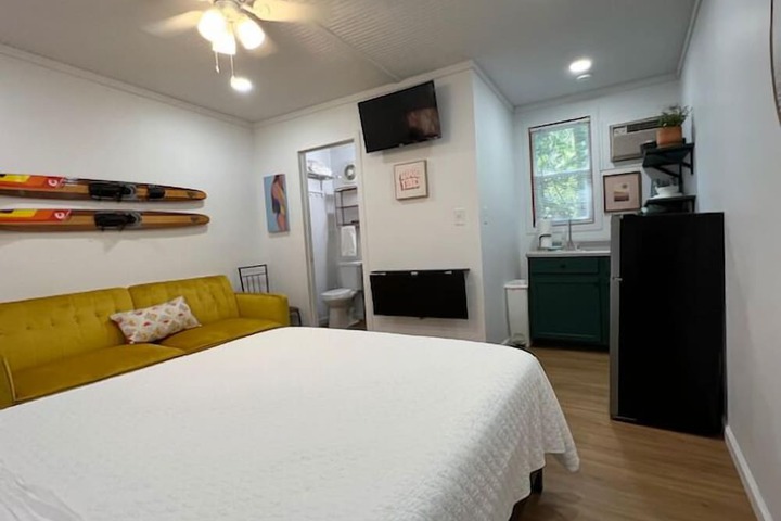 Bluebird Bay Resort