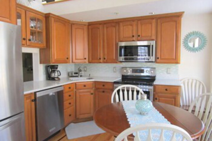 403 Lower County Road