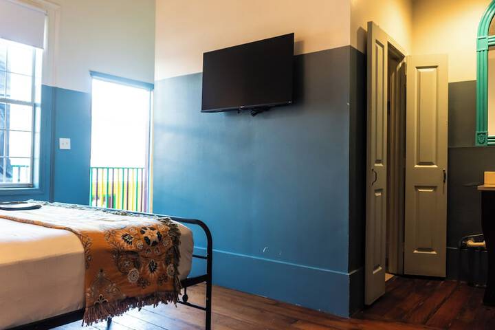 Room 49 of 57