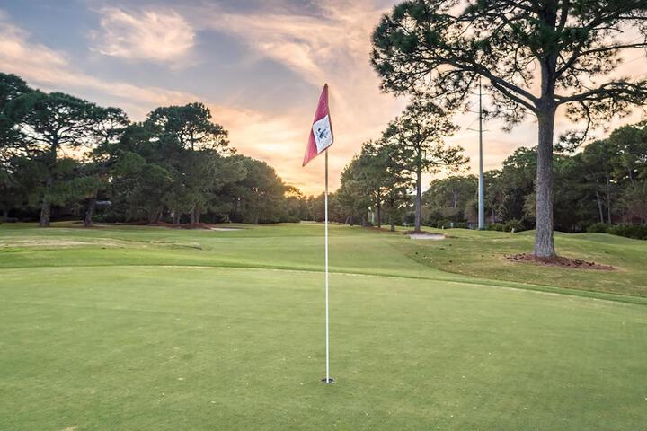 Golf 42 of 52