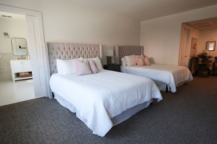 Room 174 of 220