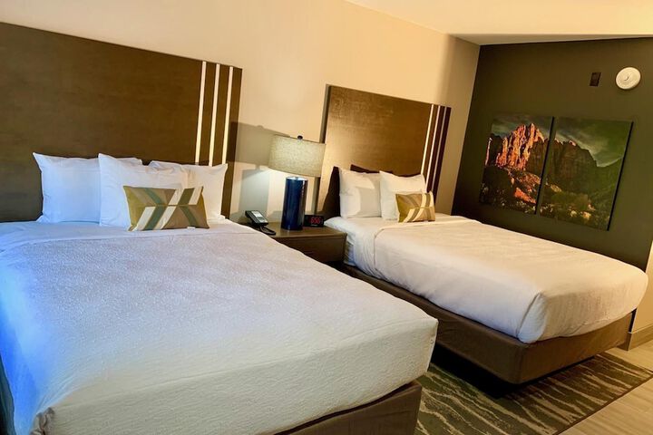 Room 42 of 57