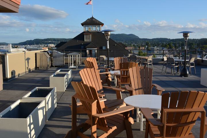 Majestic Inn & Spa