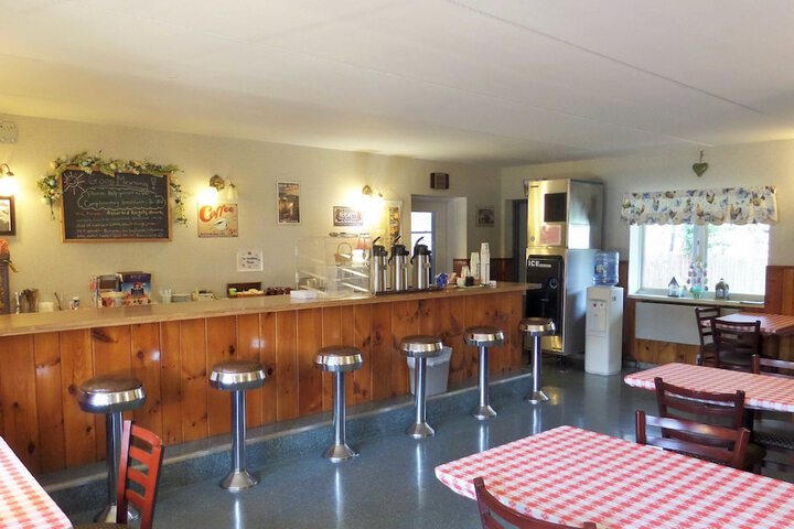 Breakfast/Coffee Service 17 of 19