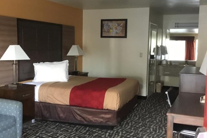 Executive Inn
