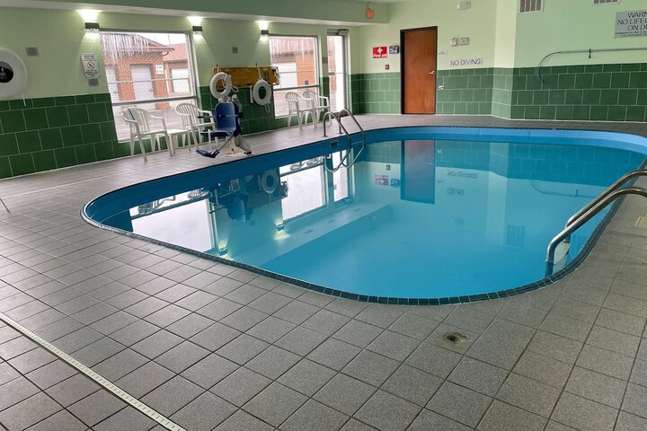 Pool 2 of 40