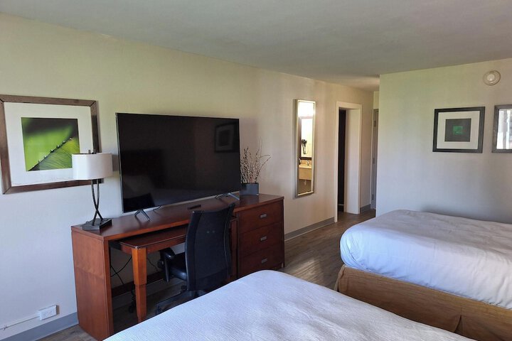 Room 17 of 31