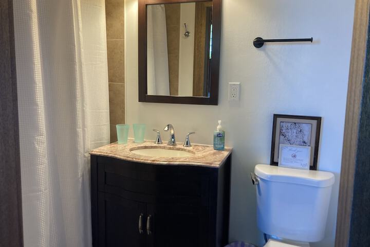 Hilo Bay Oceanfront B & B
