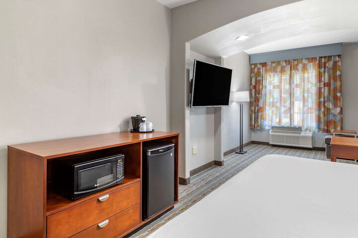 Room 13 of 41