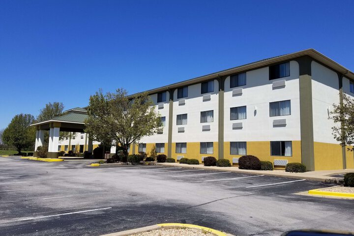 Hotel 2 of 40