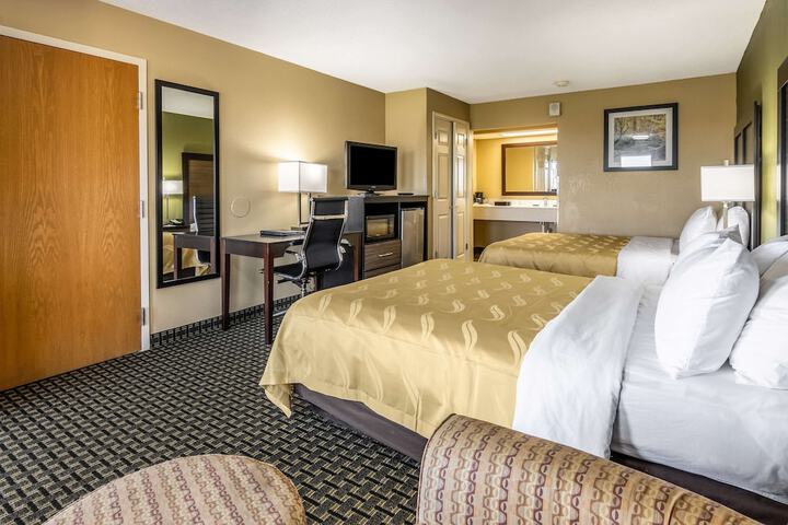 Room 15 of 29
