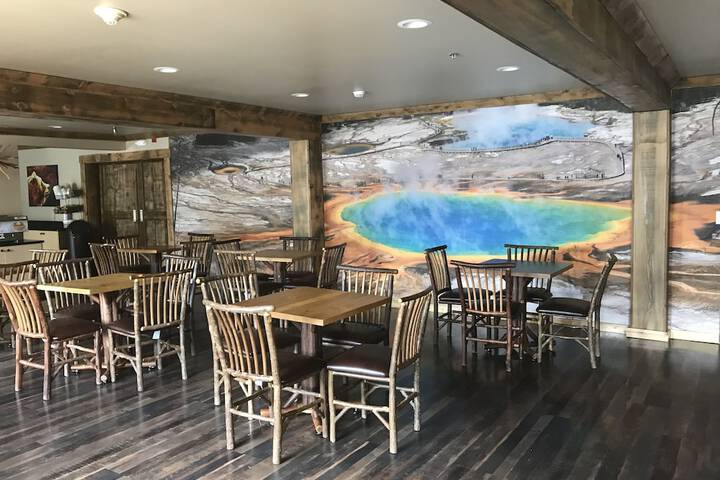 ClubHouse Inn West Yellowstone