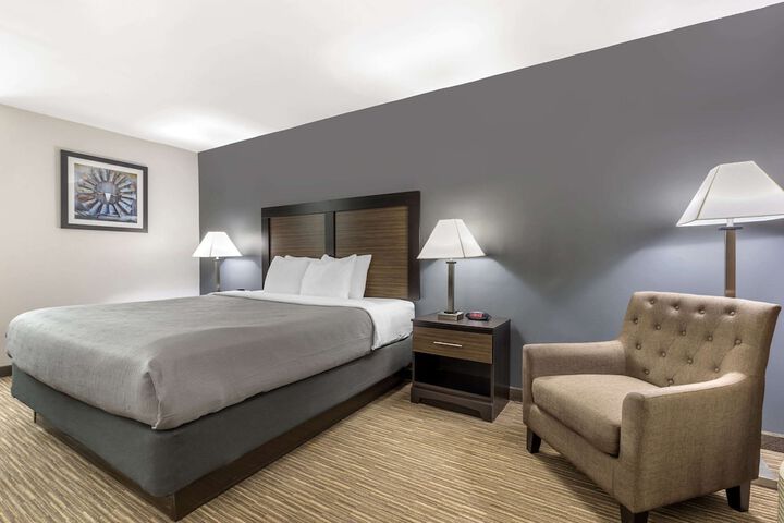 Room 11 of 29