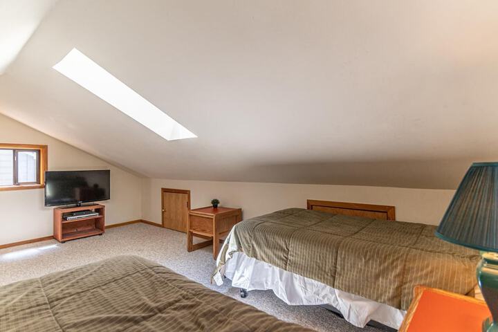 Room 22 of 39