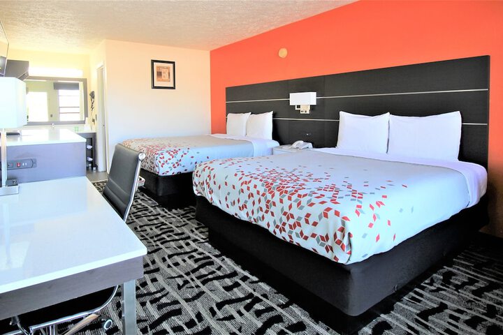 Room 11 of 23