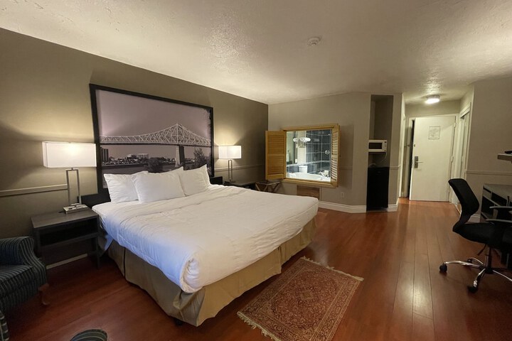 Room 22 of 58