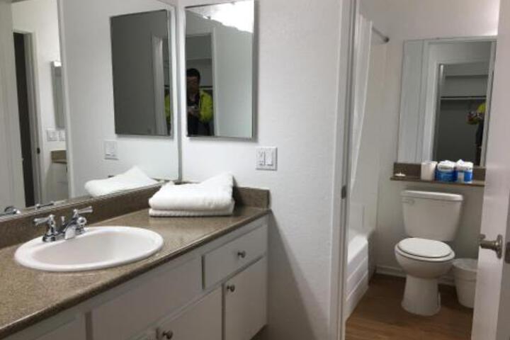 Rowland Heights Herly Apartment