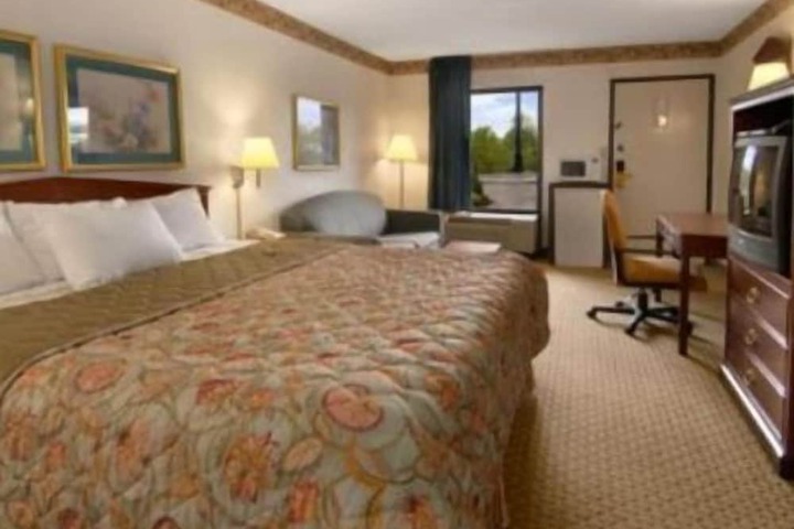 Rodeway Inn Knoxville East