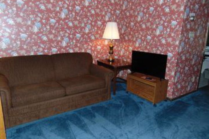 Knights Inn Lodge Resort Forest City