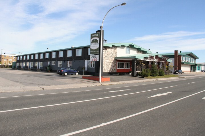 Hotel 3 of 34