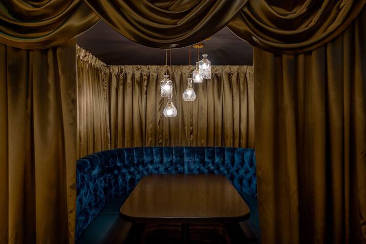 Hotel Fort Des Moines Curio Collection by Hilton