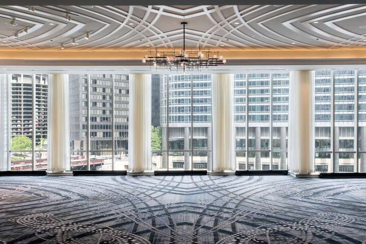 LondonHouse Chicago Curio Collection by Hilton