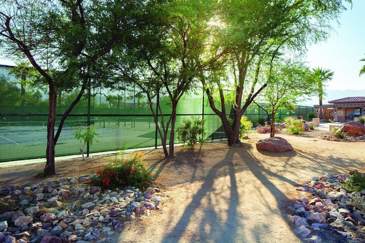Marriotts Shadow Ridge II- The Enclaves