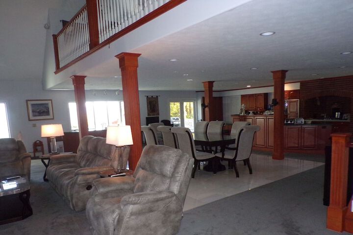 Long House Manor B & B