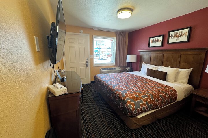 Room 30 of 55