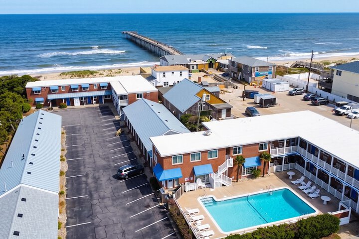 Colonial Inn Motel