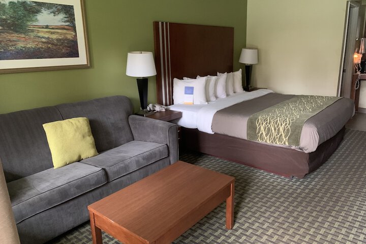 Room 40 of 87