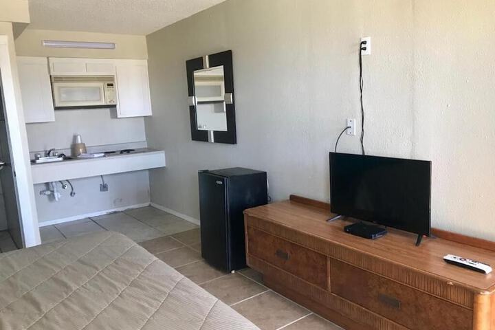 Room 16 of 18
