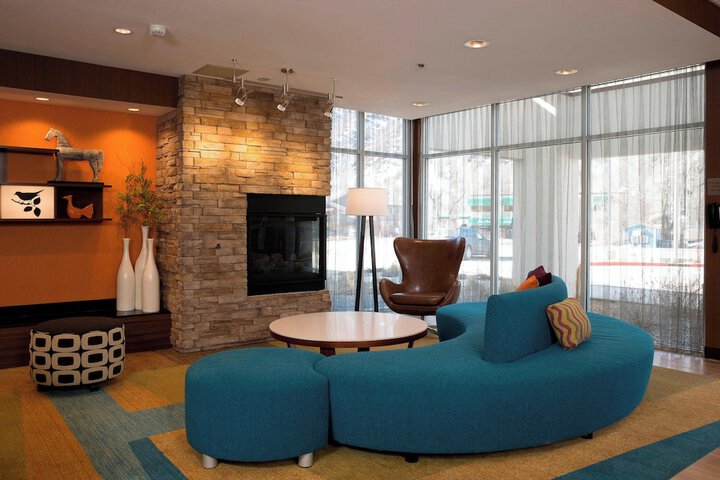 Hotel Interior 9 of 33