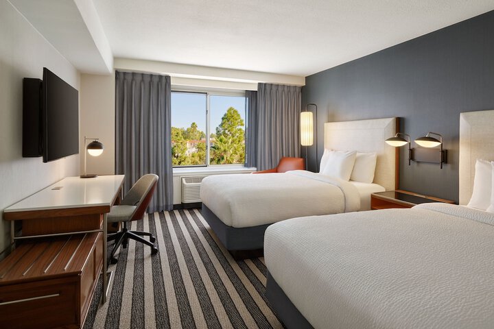 Courtyard by Marriott Culver City Los Angeles